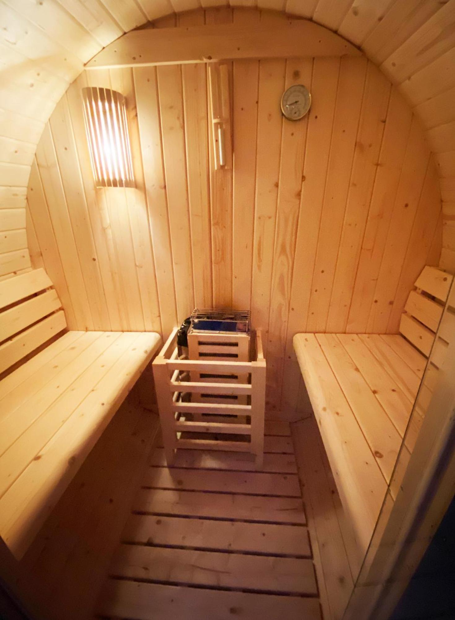 Ferien Im Wangerland Ferienwohnung Leuchtturm Minsen Schillig Hund Pool Sauna Norderaltendeich المظهر الخارجي الصورة