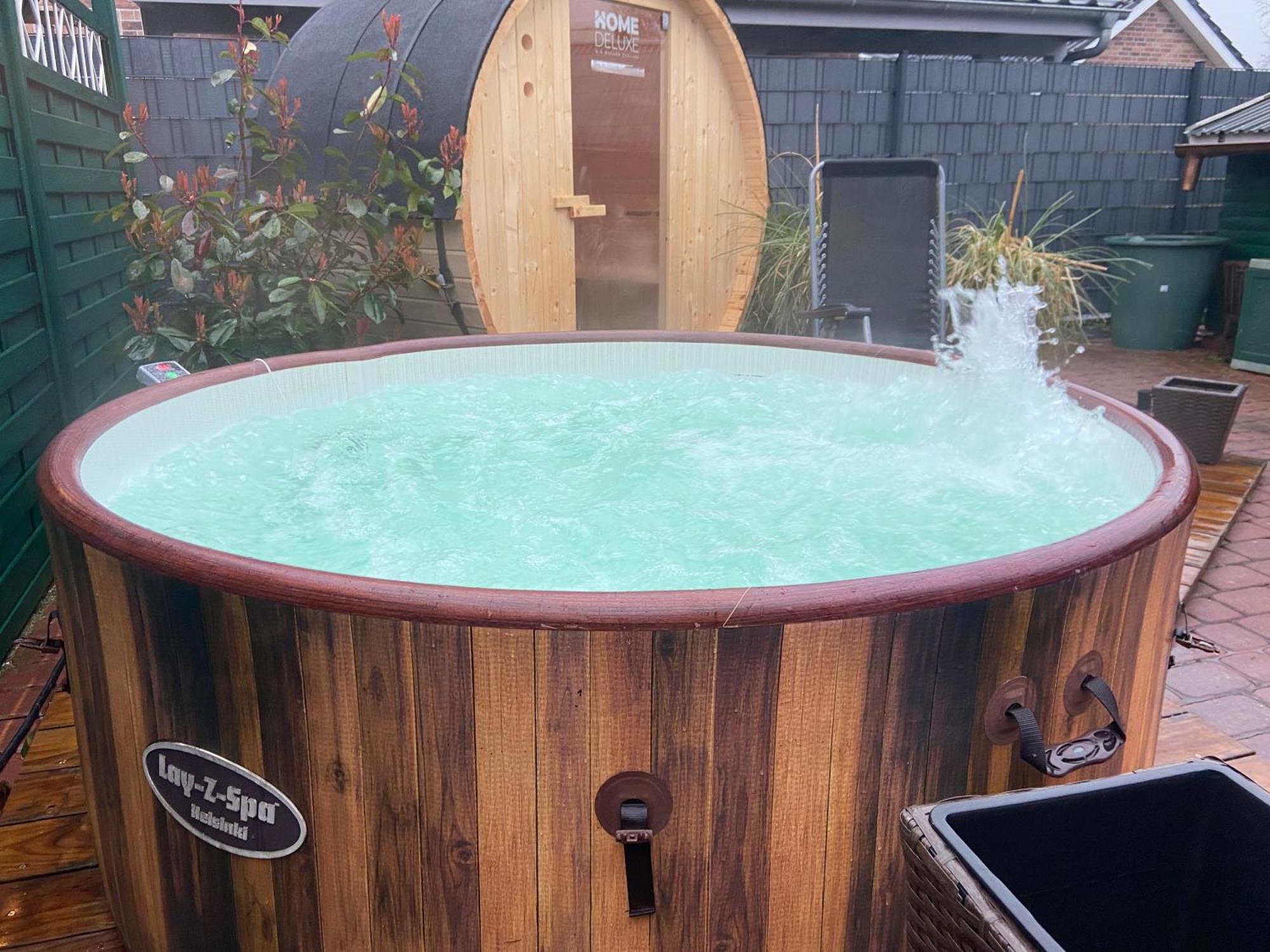 Ferien Im Wangerland Ferienwohnung Leuchtturm Minsen Schillig Hund Pool Sauna Norderaltendeich المظهر الخارجي الصورة