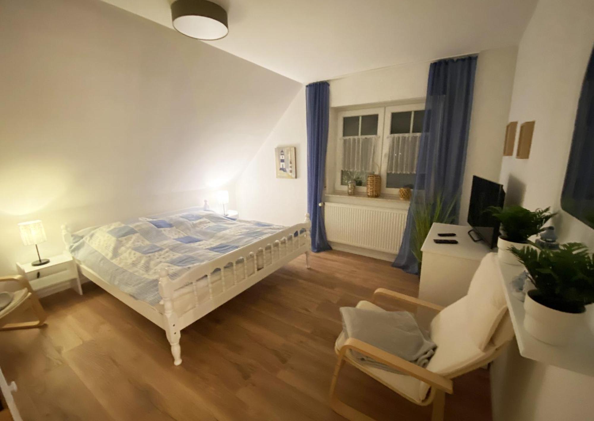 Ferien Im Wangerland Ferienwohnung Leuchtturm Minsen Schillig Hund Pool Sauna Norderaltendeich المظهر الخارجي الصورة